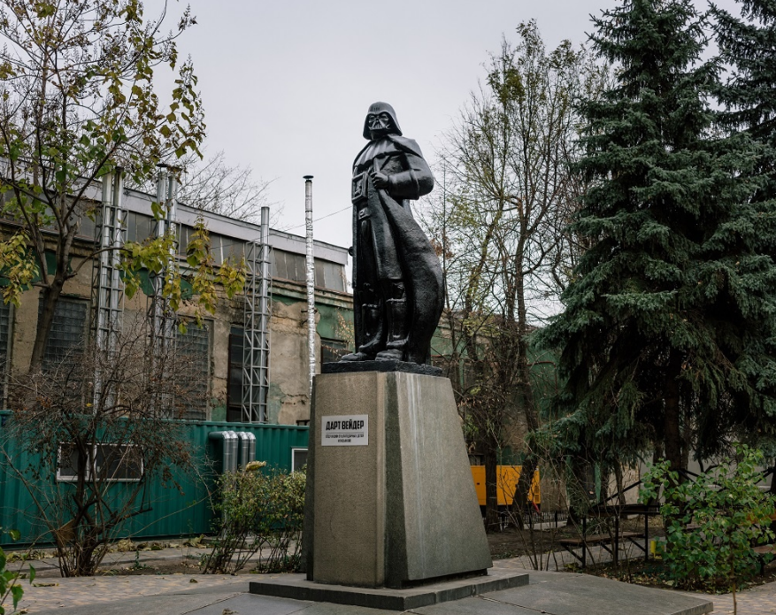 PHOTOBBOKFEST 2018: In Search of Lenin. Nils Ackermann and Sebastien Gober