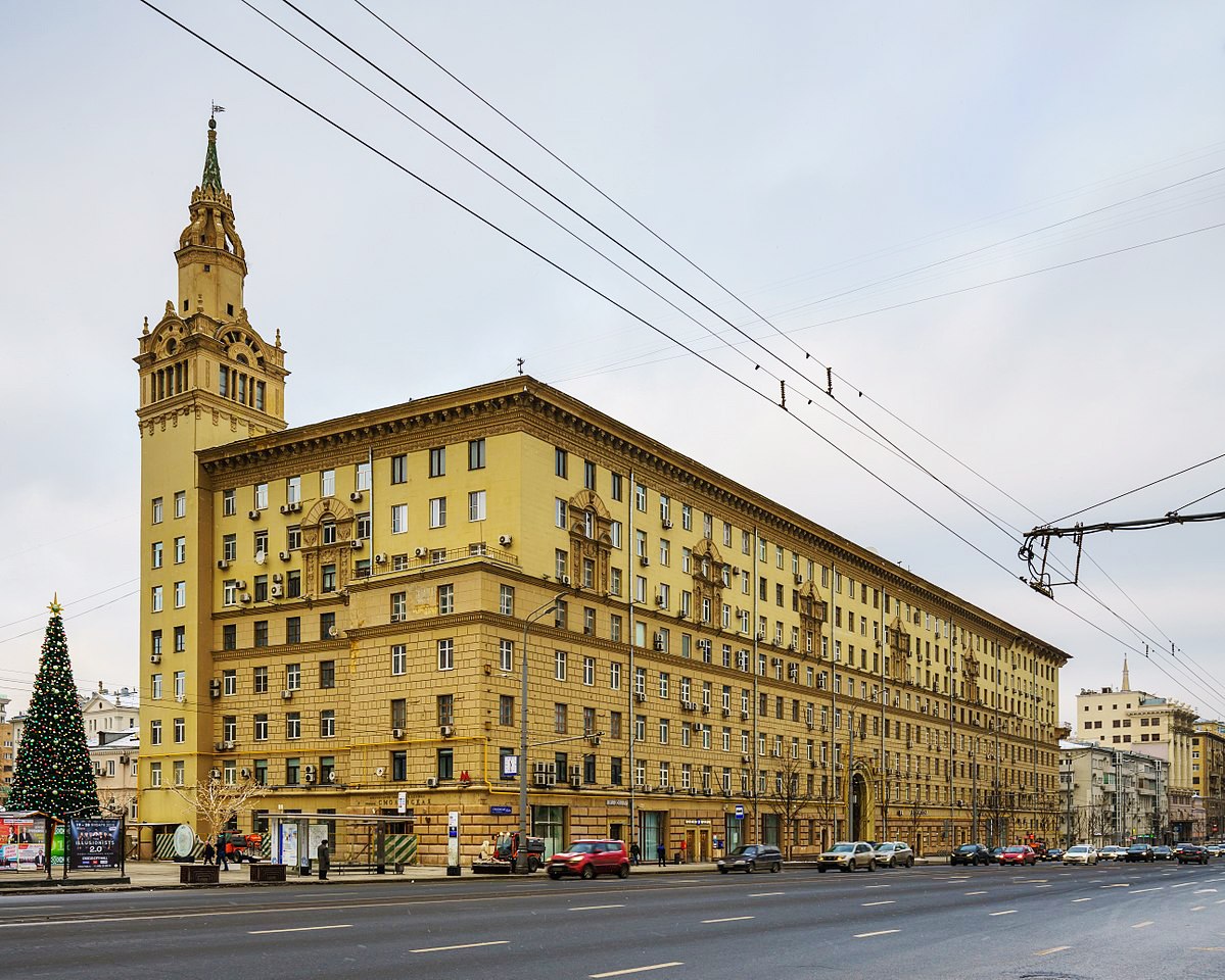 Пешеходная экскурсия «Архитектурный ликбез: Москва ХХ век»
