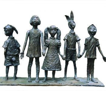 Выставка Олега Закоморного «Дети в искусстве»