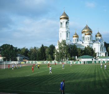 Exhibition of Sergei Novikov “GRASSROOTS. Downhill football in Russia”