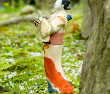 Под ветвями цветущей сакуры. Куклы Оно Хацуко